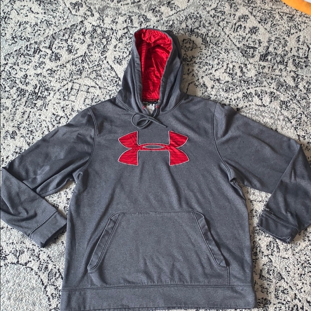 Under Armour Sweatshirt